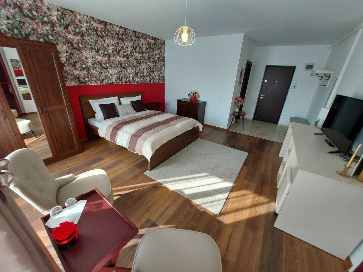 Anca'S Style Apartment Кодлеа Екстериор снимка
